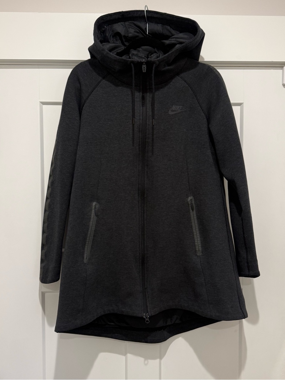 Women’s Nike Tech Fleece Aeroloft Parka Women Grey Down Insulated Jacket
